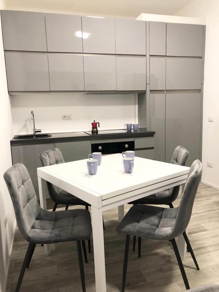 Apartamento Navigli Modern Flats *